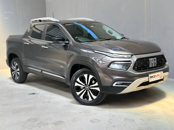FIAT TORO 2.2 TURBO DIESEL VOLCANO 4WD AT9 FIAT TORO 2.2 TURBO DIESEL VOLCANO 4WD AT9